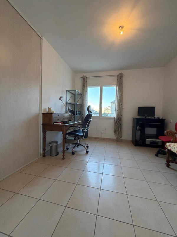 Maison - 99 m² - 4 pièces