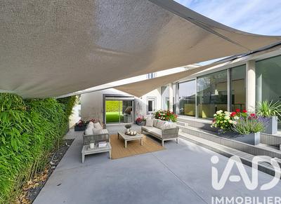 Maison - 145 m² - 5 pièces