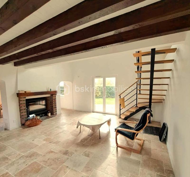 Maison - 150 m² - 7 pièces