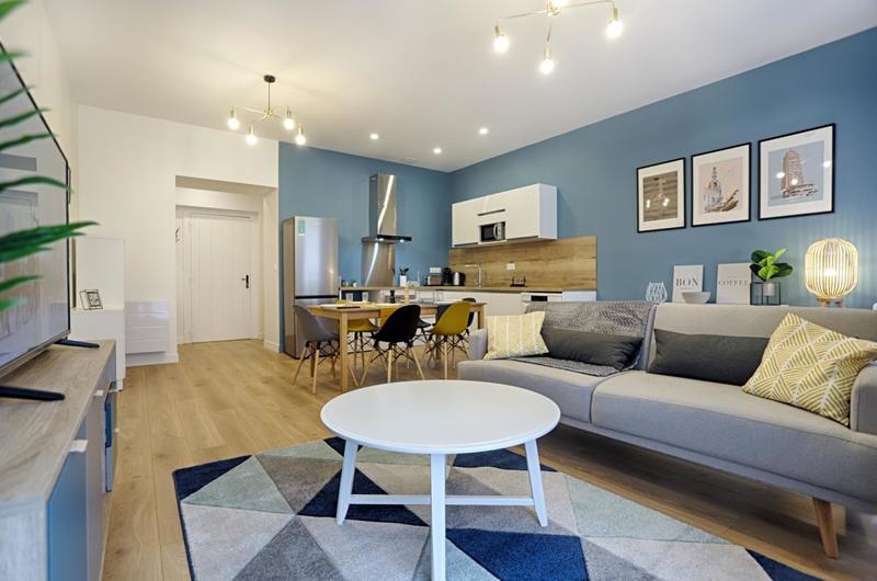 Appartement - 111 m² - 6 pièces