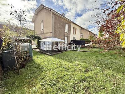 Maison - 93 m² - 4 pièces