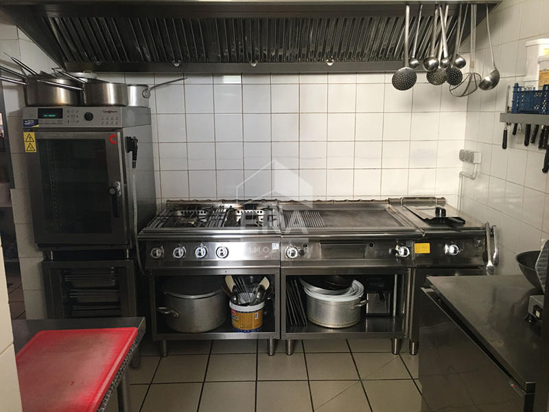 Immeuble - 12 pièces