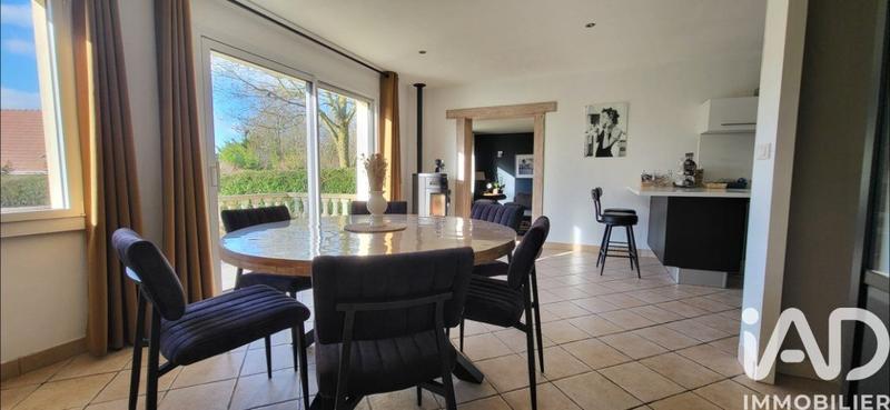 Maison - 92 m² - 5 pièces