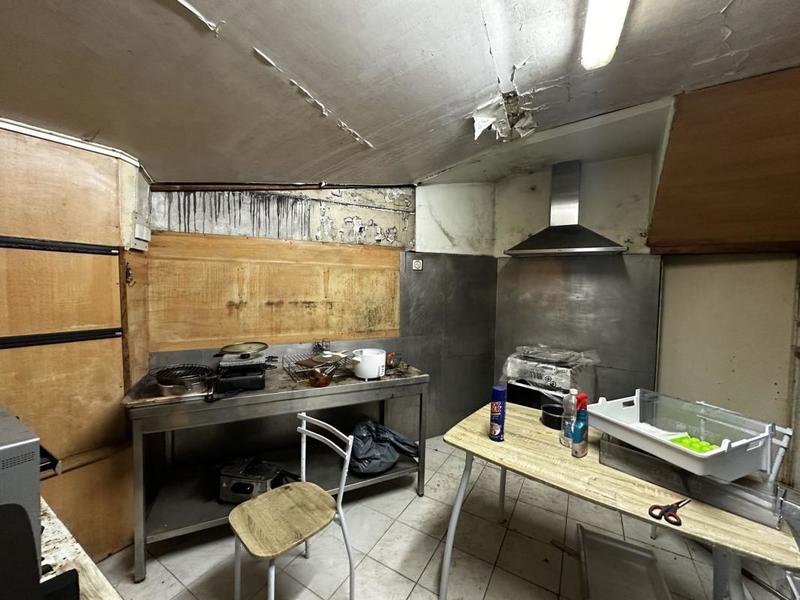 Maison - 193 m² - 6 pièces