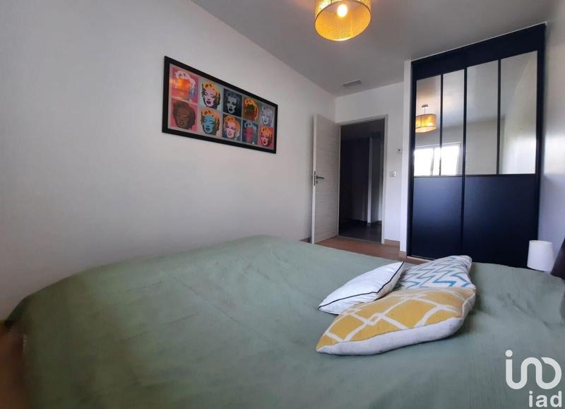 Maison - 180 m² - 5 pièces