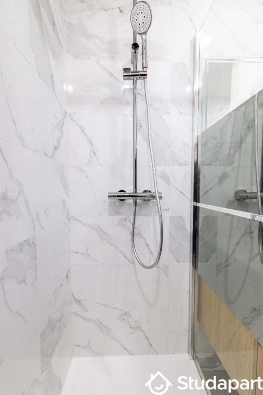 Chambre - 1 m² - 1 pièce