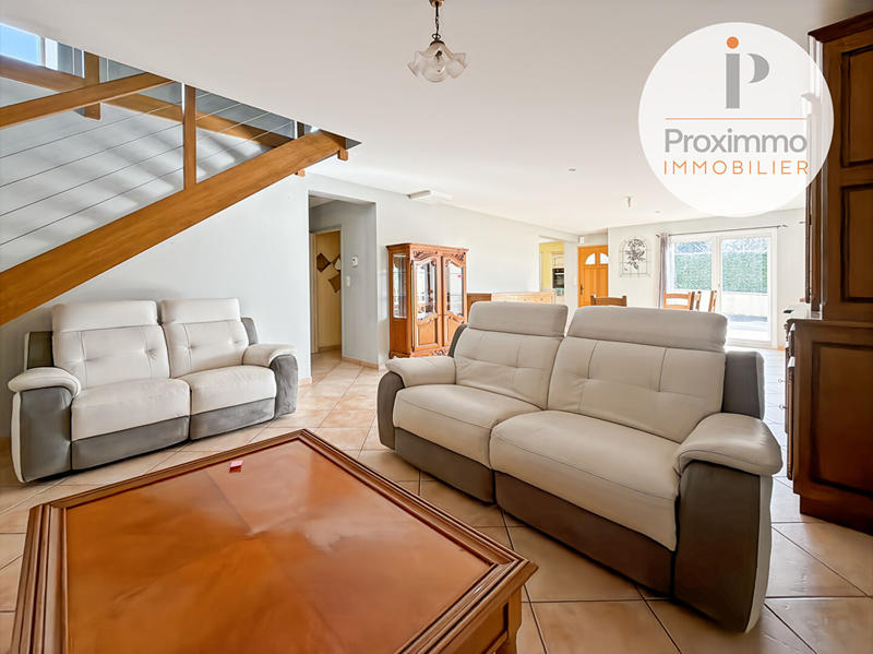 Maison - 137 m² - 5 pièces