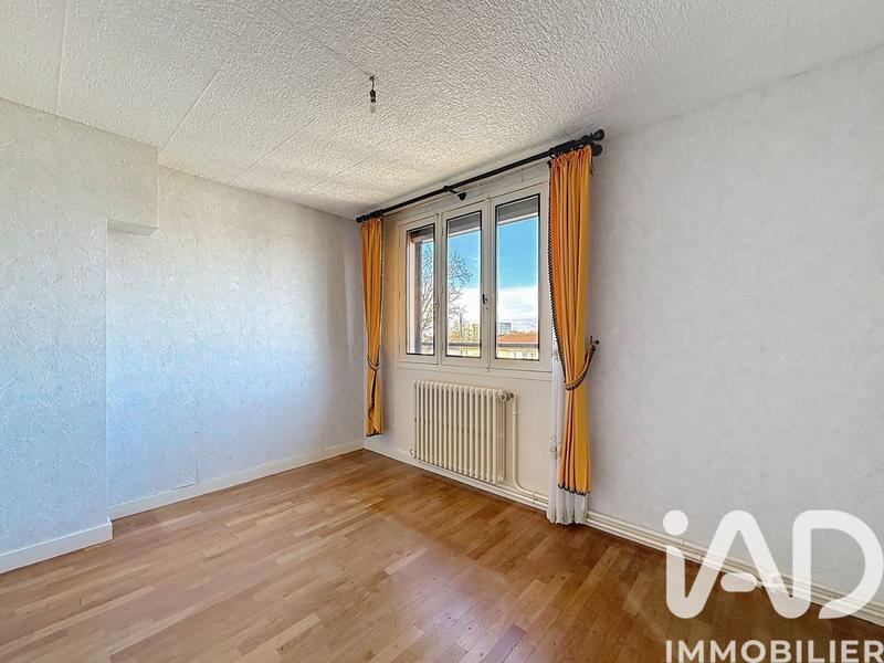 Maison - 93 m² - 5 pièces