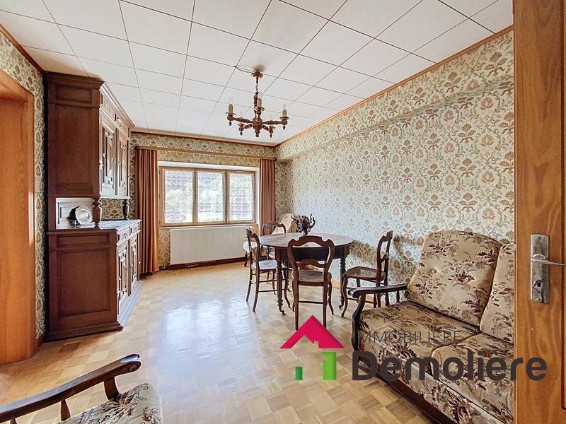 Maison - 212 m² - 7 pièces