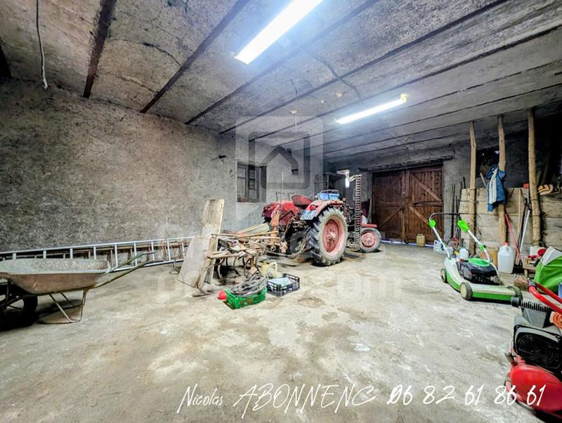 Maison - 200 m² - 8 pièces