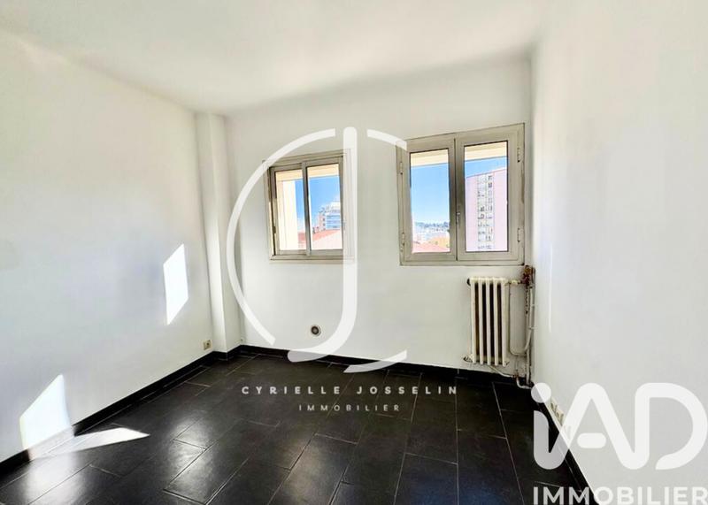 Appartement - 79 m² - 4 pièces