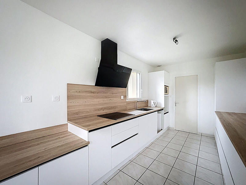 Maison - 121 m² - 5 pièces