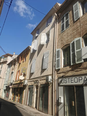 Immeuble - 244 m² - 11 pièces