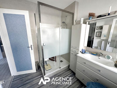 Appartement - 95 m² - 4 pièces