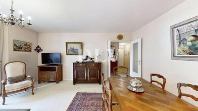 Appartement - 89 m² - 5 pièces