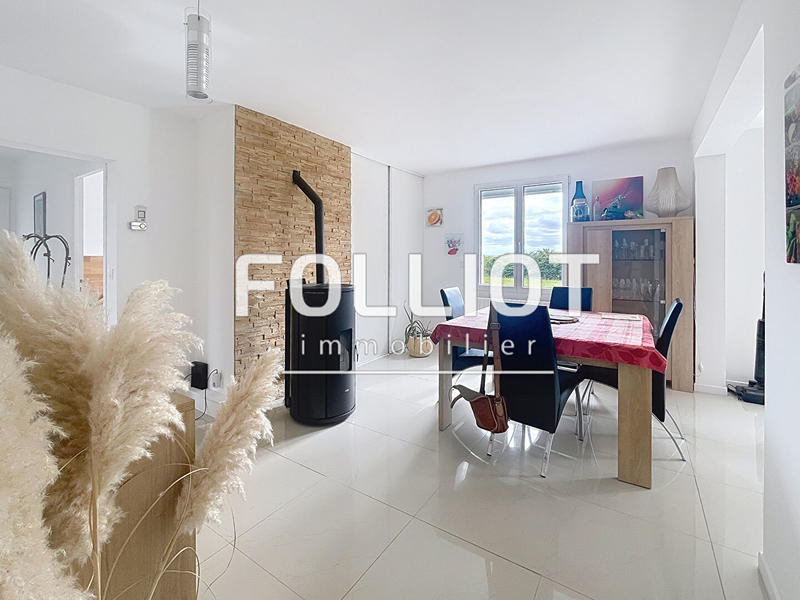 Maison - 155 m² - 8 pièces