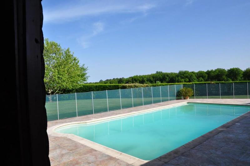 Maison - 218 m² - 8 pièces