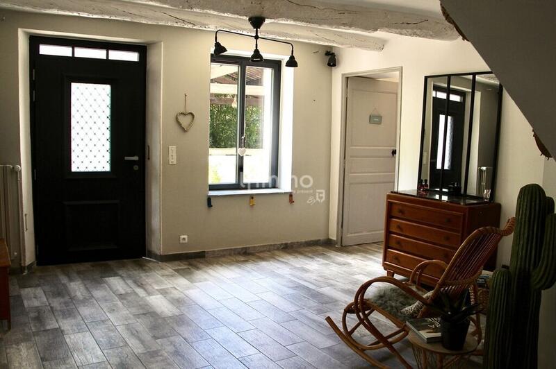 Maison - 212 m² - 6 pièces