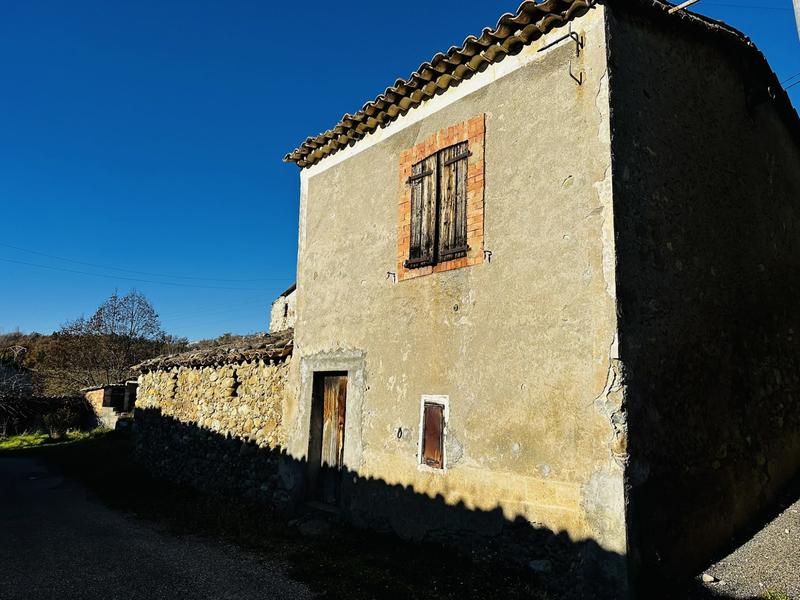 Maison - 90 m² - 6 pièces