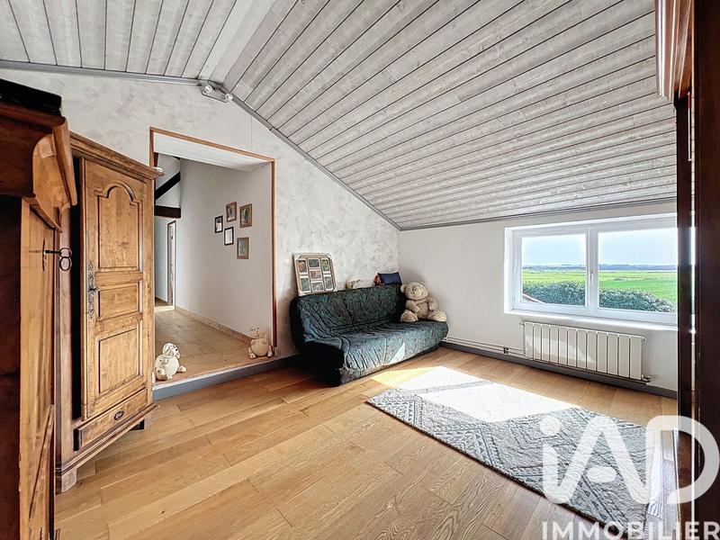 Maison - 230 m² - 6 pièces