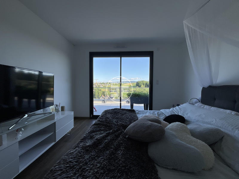 Appartement - 149 m² - 6 pièces