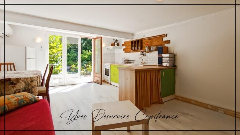 Maison - 280 m² - 8 pièces