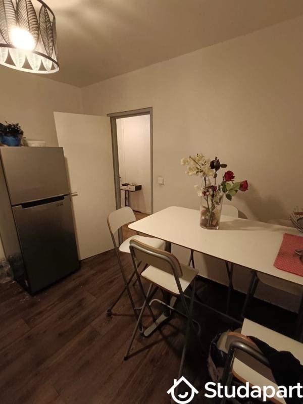 Chambre - 12 m² - 1 pièce