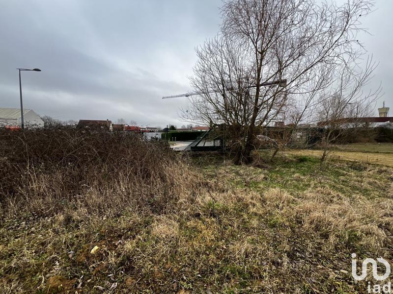 Local commercial - 5 878 m²