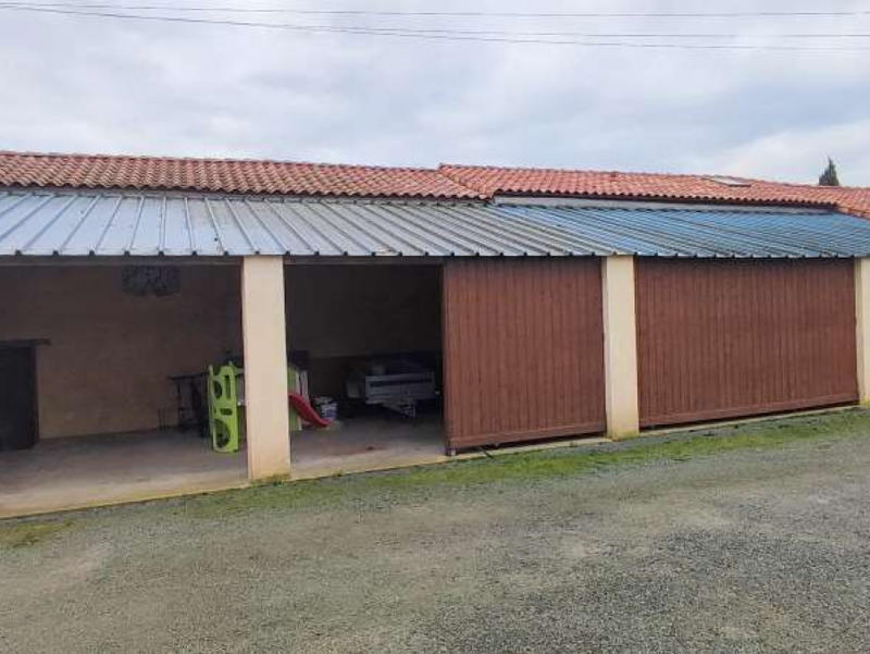 Maison - 120 m² - 2 pièces