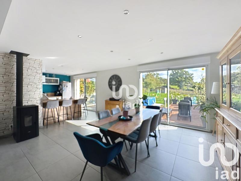 Maison - 120 m² - 5 pièces