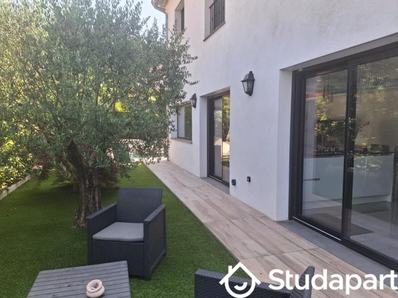 Maison - 125 m² - 4 pièces