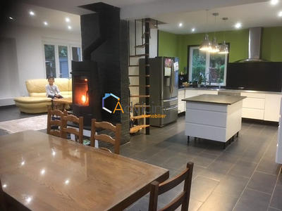 Maison - 132 m² - 5 pièces