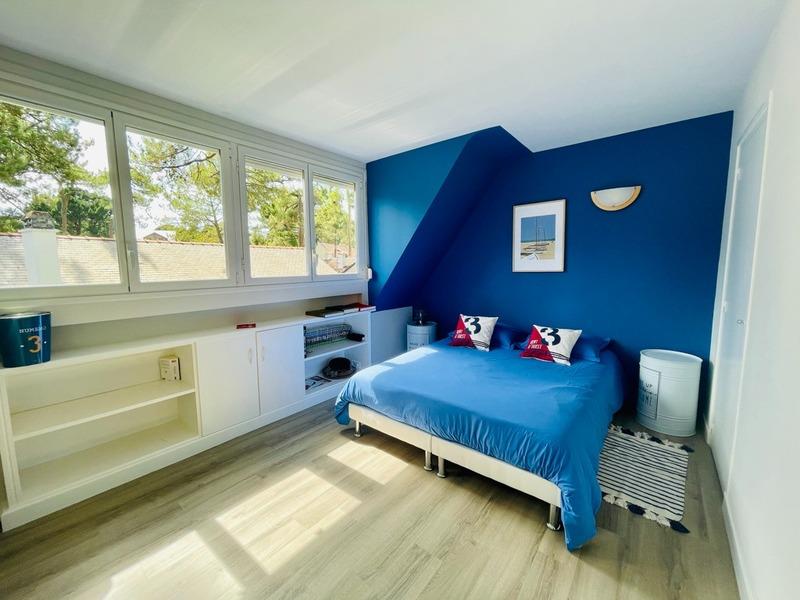 Maison - 196 m² - 8 pièces