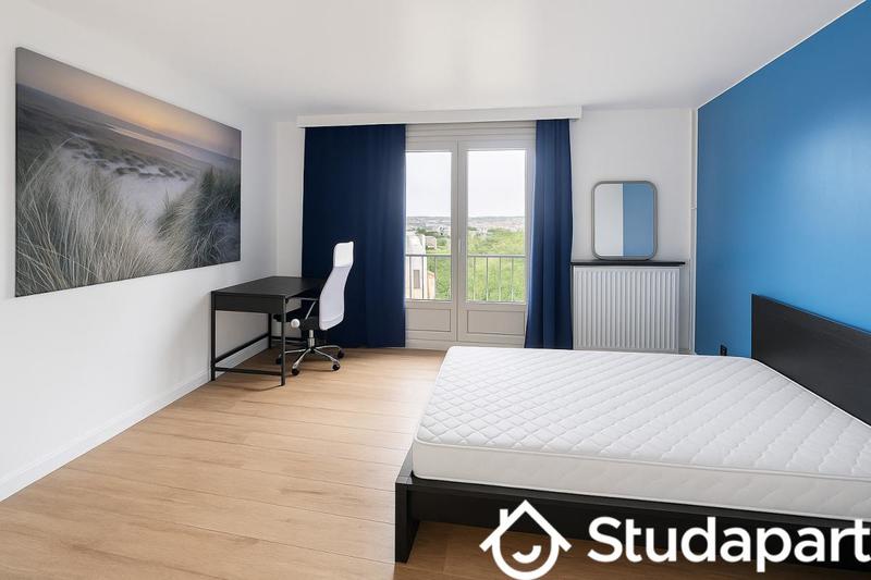 Chambre - 12 m² - 1 pièce