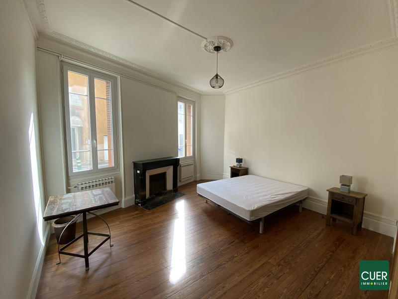 Appartement - 80 m² - 3 pièces