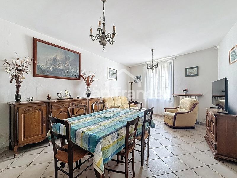 Maison - 142 m² - 5 pièces