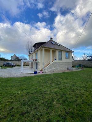 Maison - 218 m² - 6 pièces