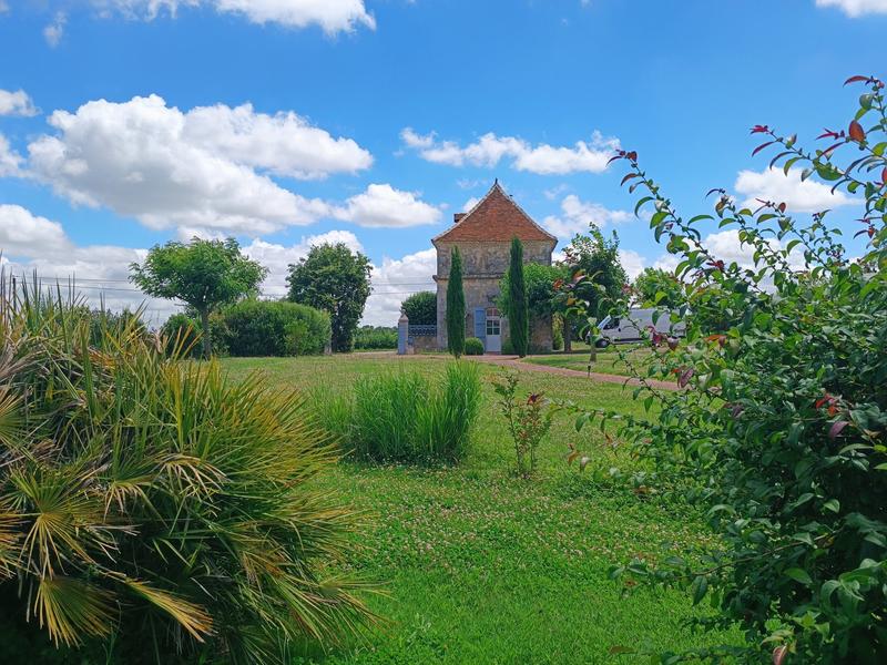 Maison - 350 m² - 8 pièces