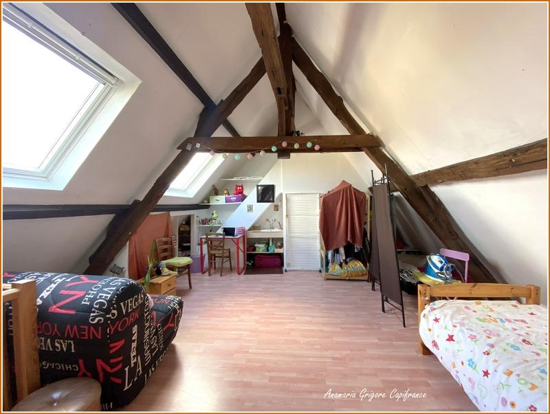 Appartement - 85 m² - 4 pièces