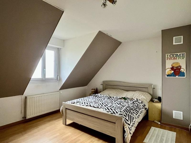 Maison - 155 m² - 8 pièces