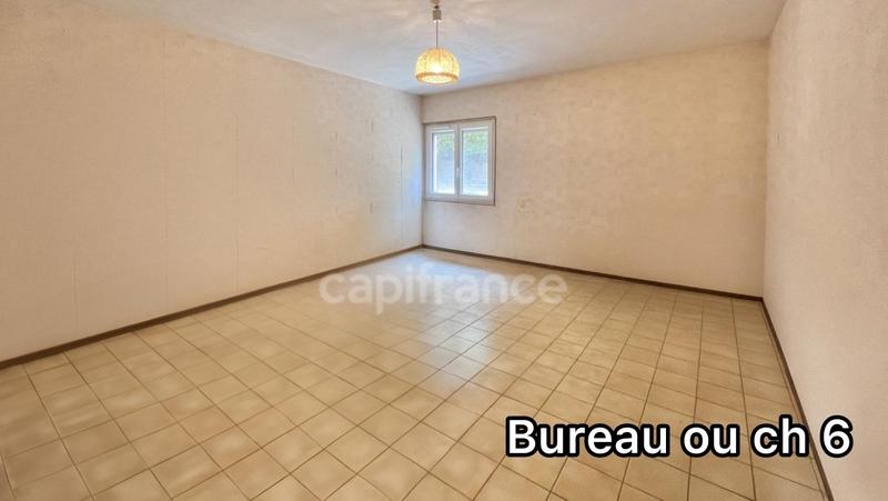 Maison - 172 m² - 8 pièces