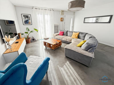 Maison - 91 m² - 4 pièces