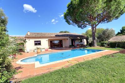 Villa - 205 m² - 6 pièces