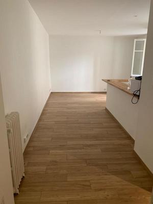 Studio - 24 m² - 1 pièce