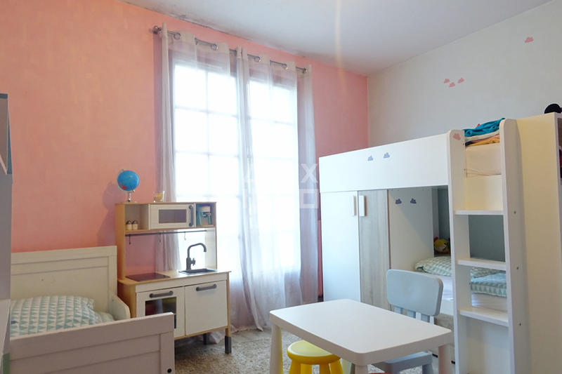 Appartement - 170 m² - 3 pièces
