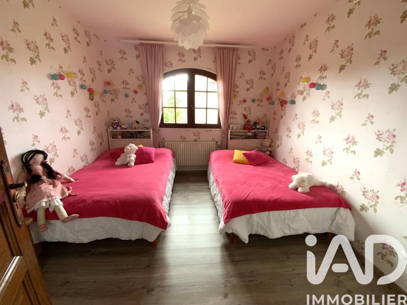 Maison - 265 m² - 9 pièces