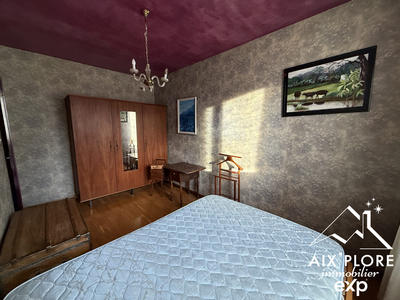 Appartement - 104 m² - 5 pièces