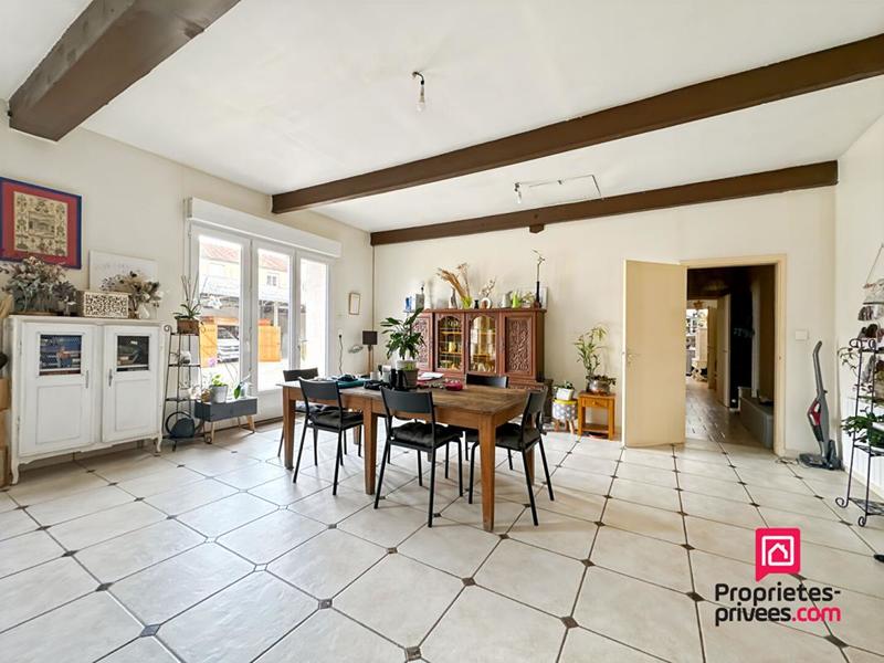 Maison - 175 m² - 6 pièces