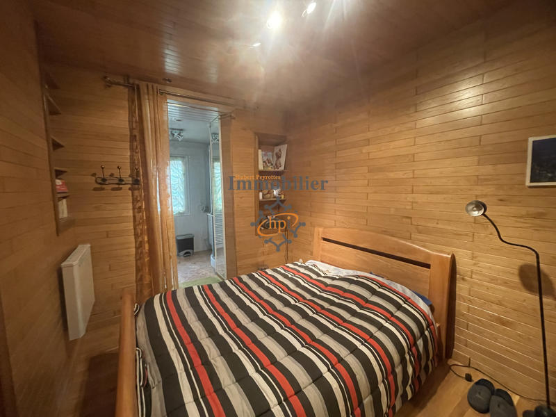 Appartement - 100 m² - 3 pièces