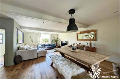 Maison - 175 m² - 6 pièces